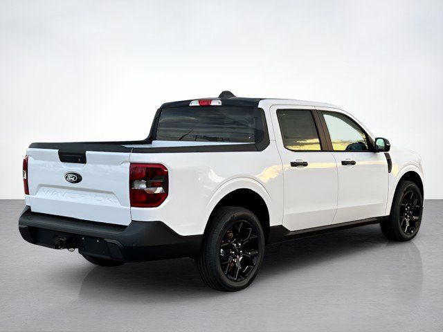 2025 Ford Maverick XLT photo 3