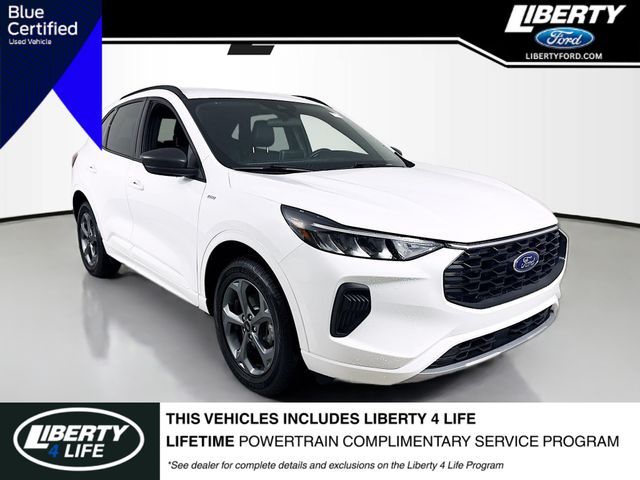 2023 Ford Escape ST-Line's photo