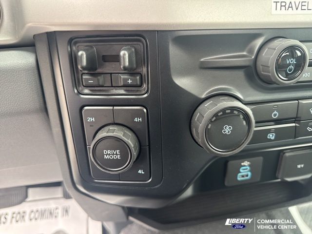 2023 Ford F-550 Super Duty Chassis Cab XL - Photo 35