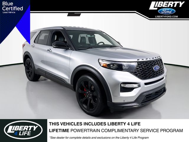 2022 Ford Explorer ST's photo