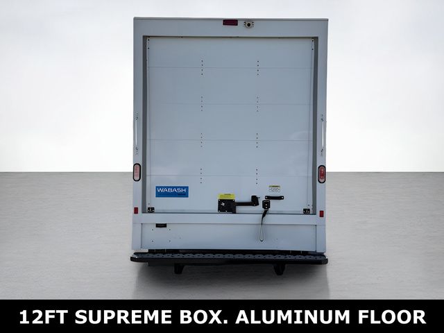 2025 Ford E-350 photo 4