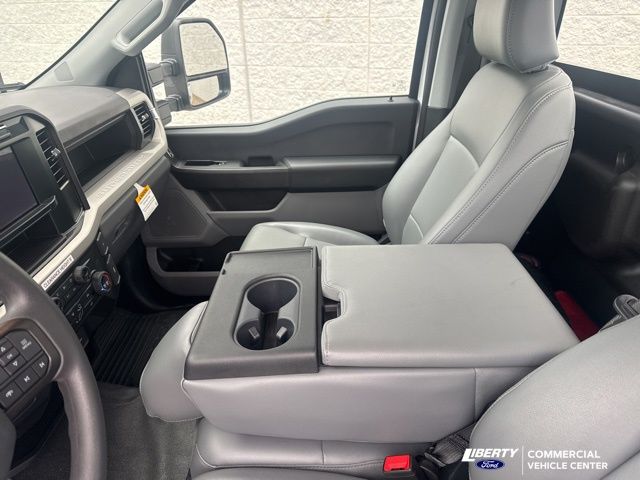 2023 Ford F-350 Super Duty XL - Photo 20