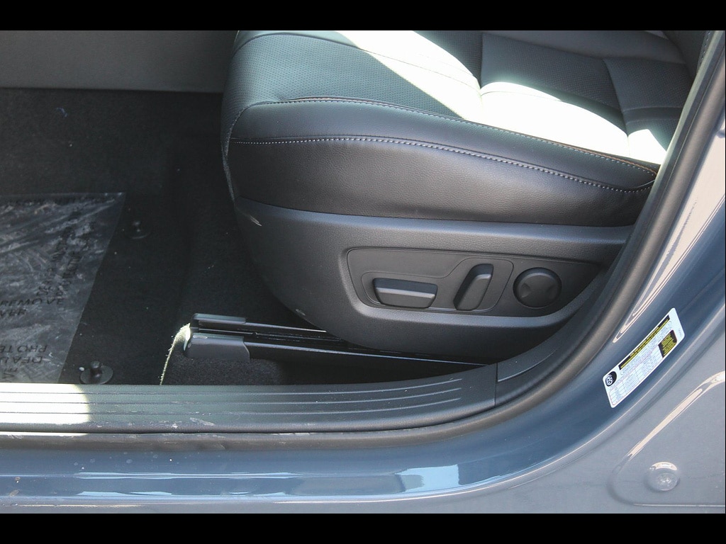 2026 Mazda CX-50 Premium - Photo 23