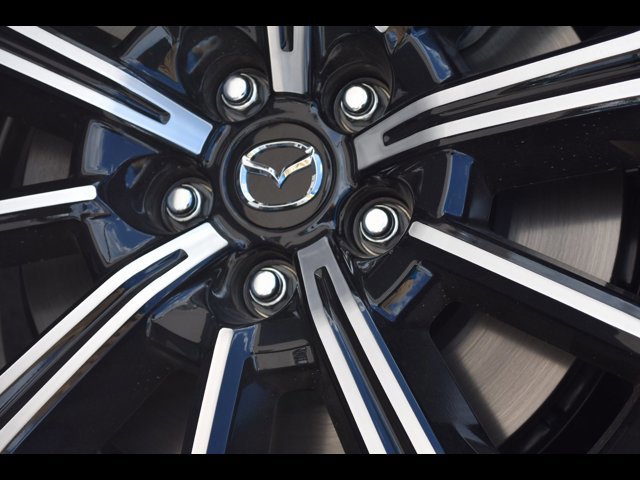 2025 Mazda CX-70 Premium Plus Package - Photo 11