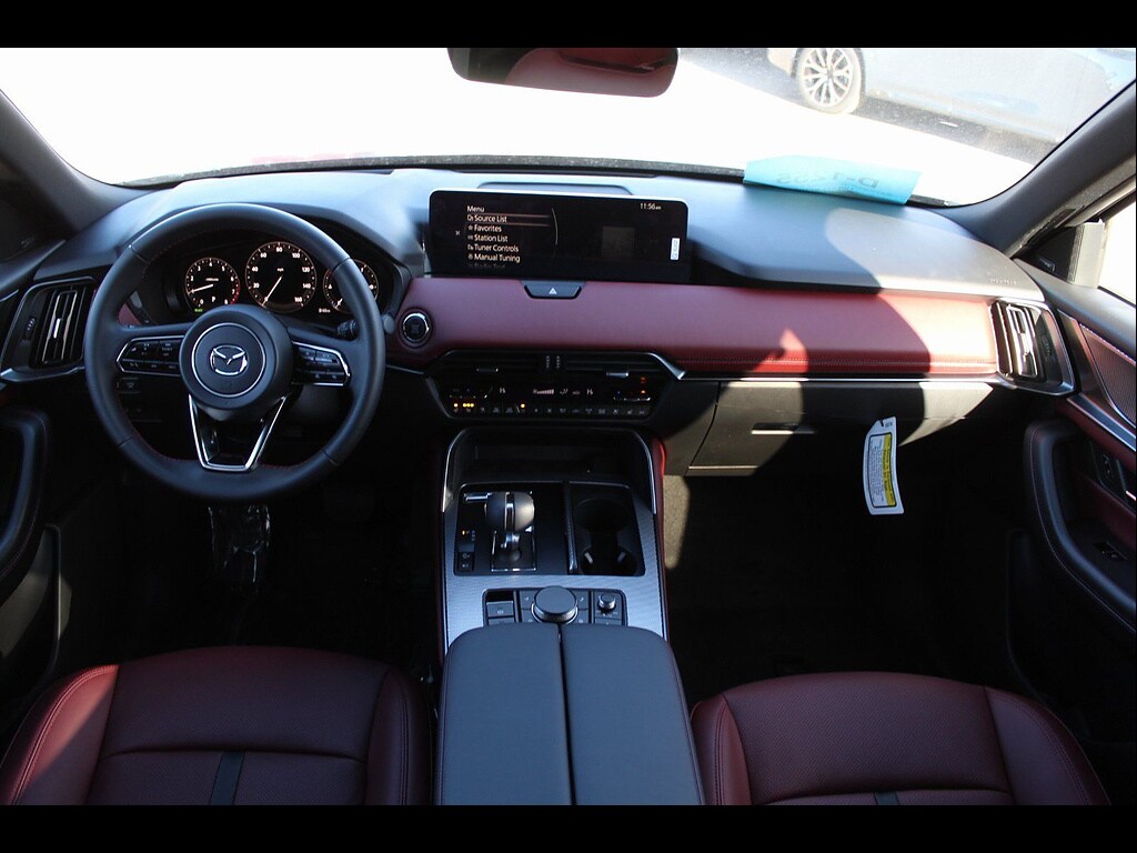 2026 Mazda CX-70 Premium Package - Photo 18