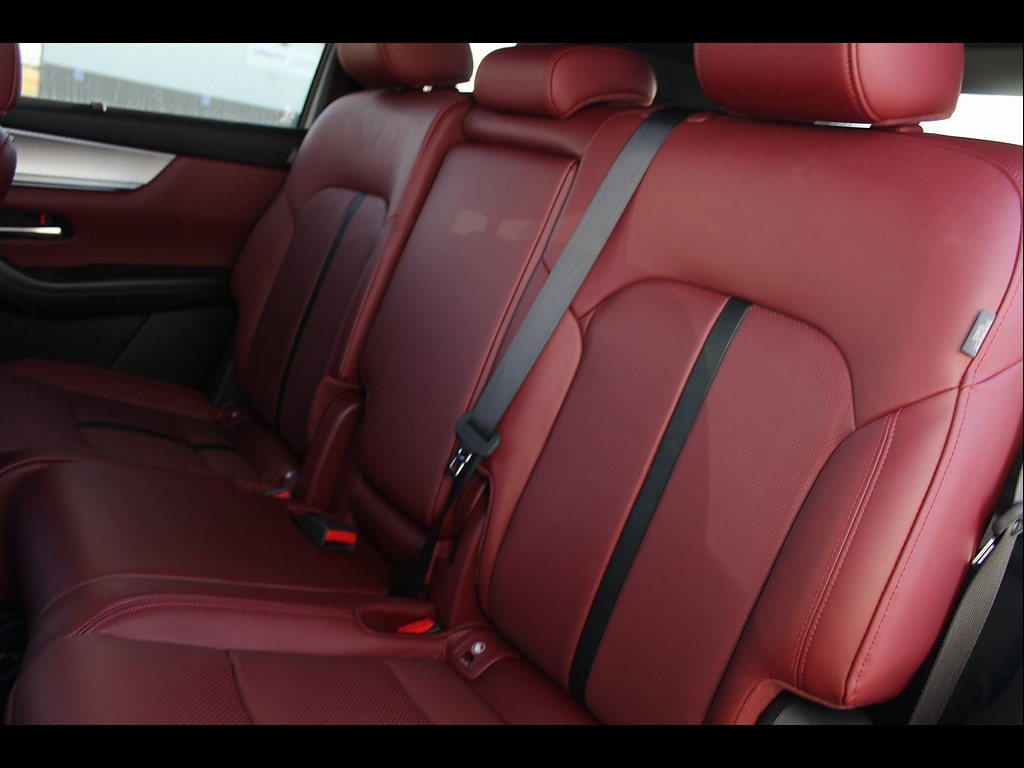2026 Mazda CX-70 Premium Package - Photo 15