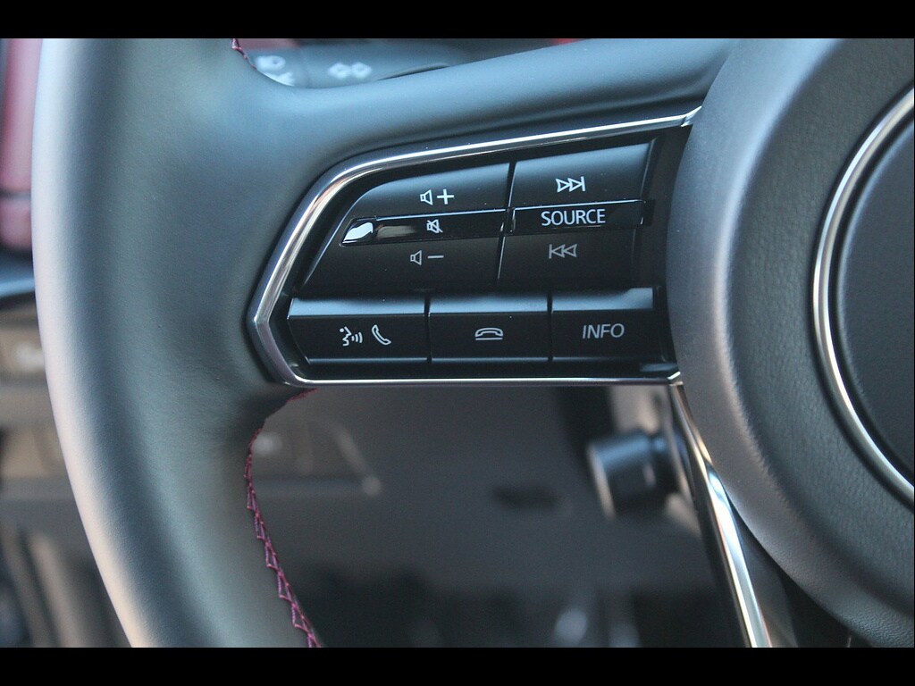 2026 Mazda CX-70 Premium Package - Photo 24