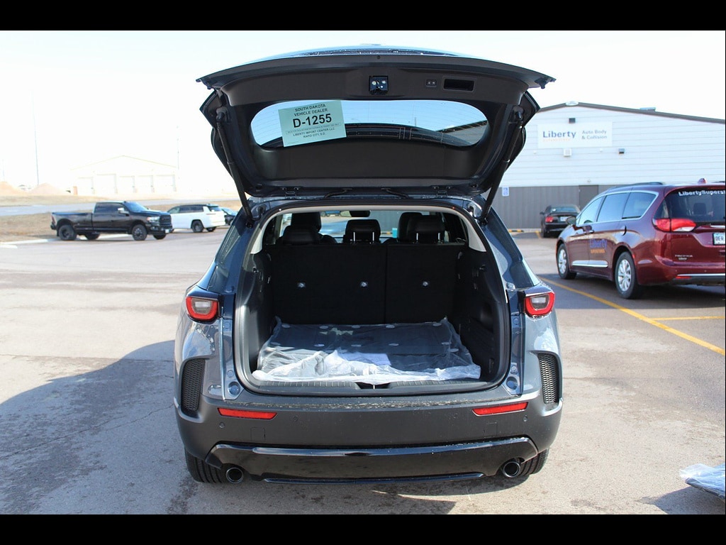 2026 Mazda CX-50 Premium - Photo 13