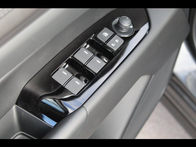 2025 Mazda CX-5 S Select Package - Photo 19