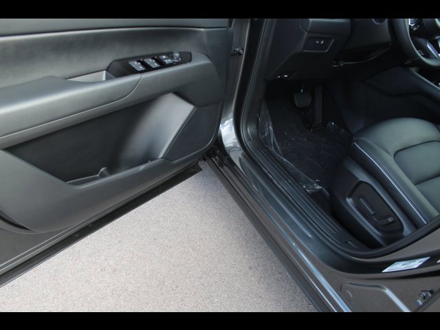 2025 Mazda CX-5 S Select Package - Photo 16