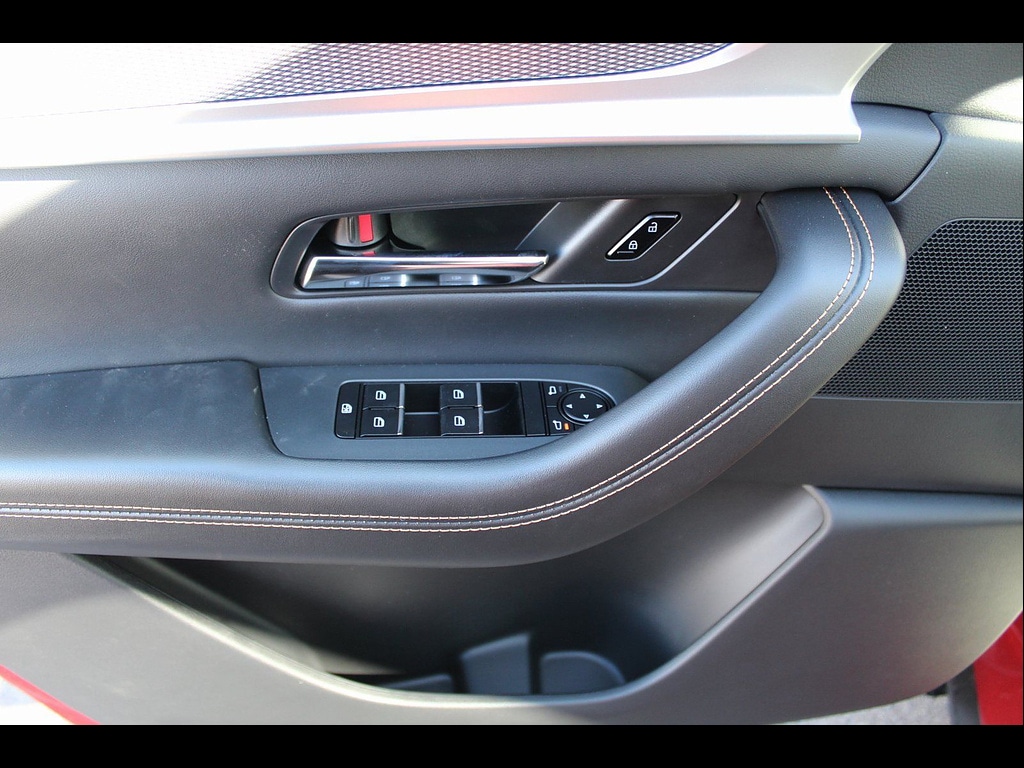 2026 Mazda CX-70 Preferred Package - Photo 23