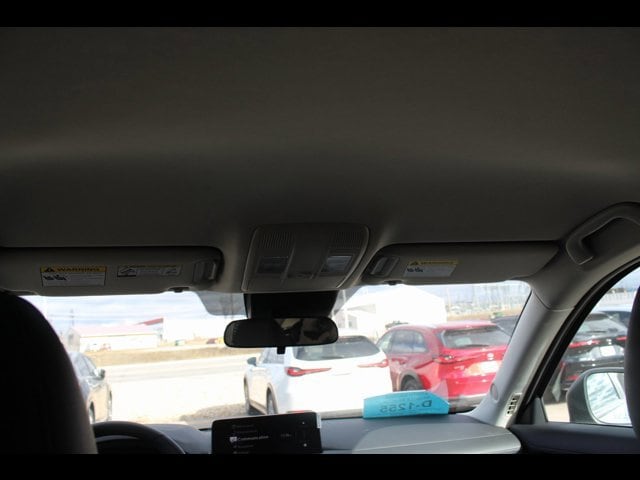 2025 Mazda CX-5 S Select Package - Photo 14