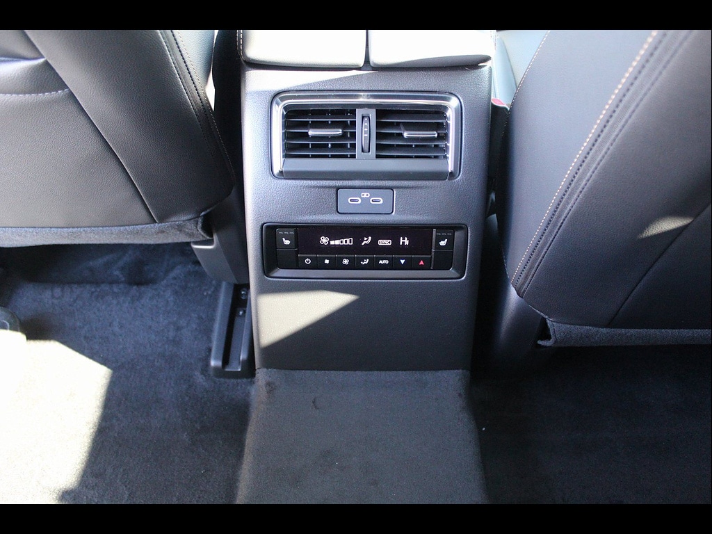 2026 Mazda CX-70 Preferred Package - Photo 20
