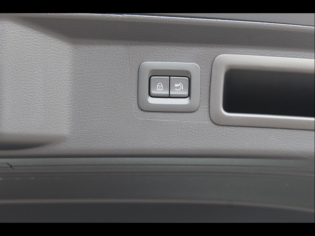 2026 Mazda CX-50 Premium Plus - Photo 14