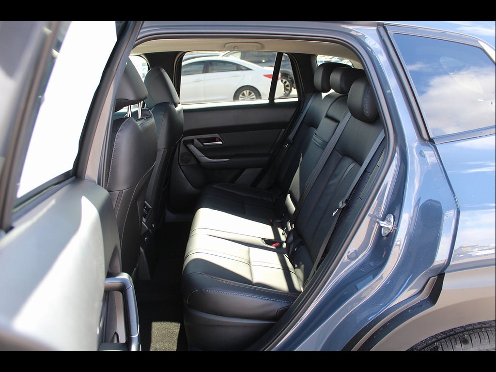 2026 Mazda CX-50 Premium - Photo 16