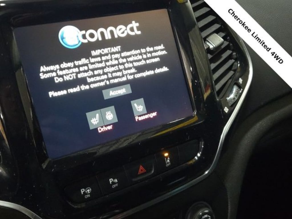 Used 2021 Jeep Cherokee Limited SUV