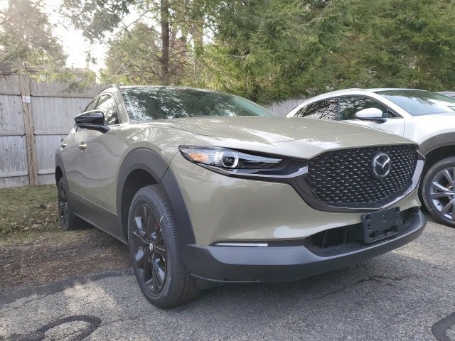 2025 Mazda CX-30 2.5 Turbo Carbon photo 2