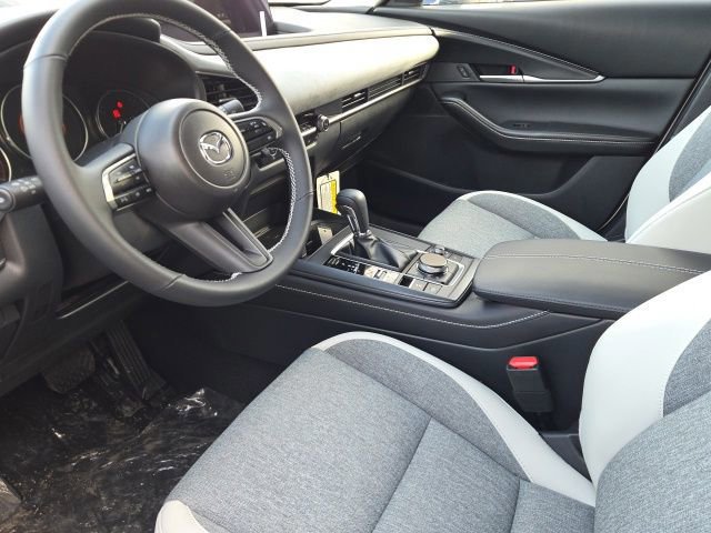 2026 Mazda CX-30 Aire Edition - Photo 8