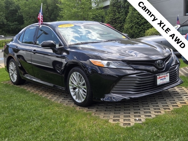 Used 2020 Toyota Camry XLE with VIN 4T1F11BKXLU009700 for sale in Wakefield, MA