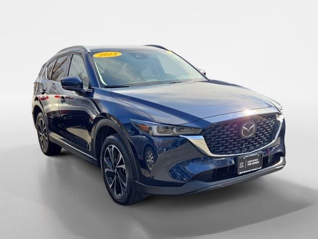 2023 Mazda CX-5 S Premium package