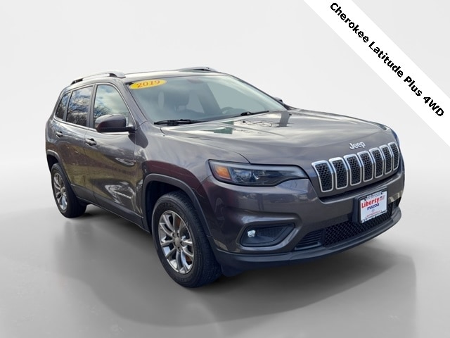2019 Jeep Cherokee Latitude Plus's photo