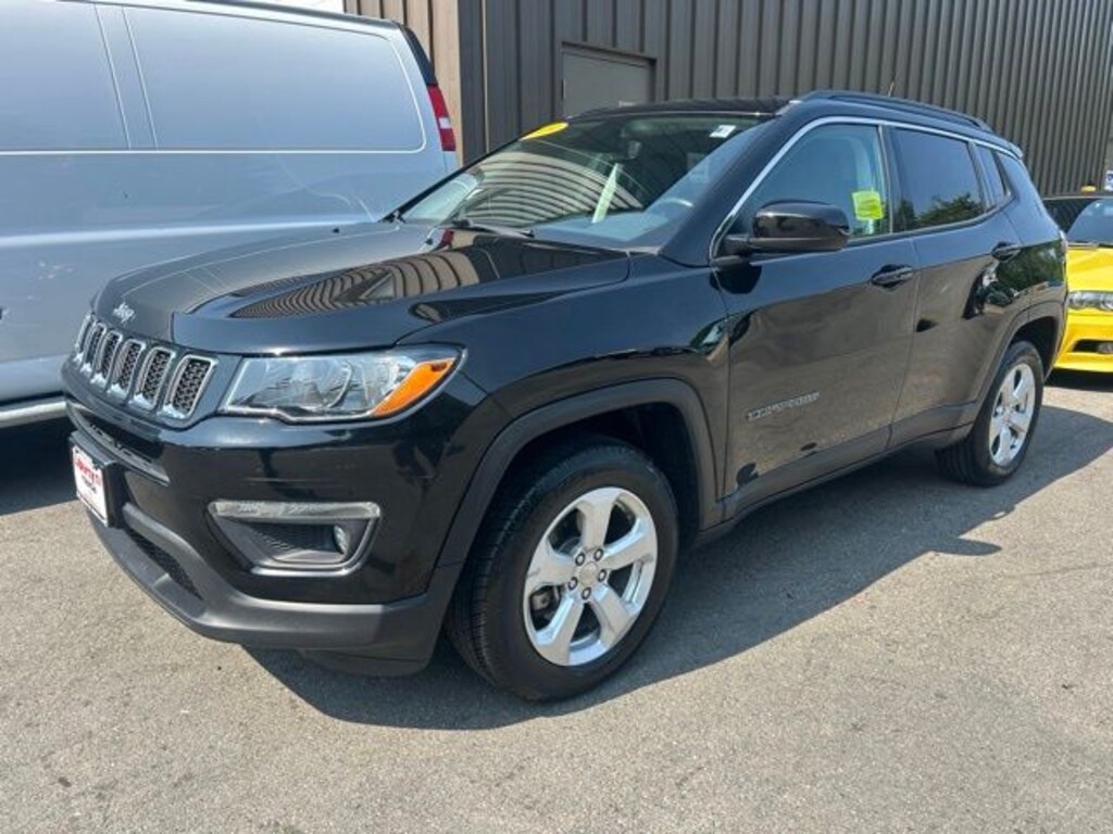Used 2019 Jeep Compass Latitude SUV