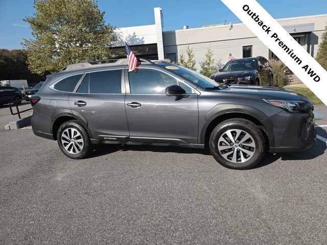 2023 Subaru Outback Premium photo 4