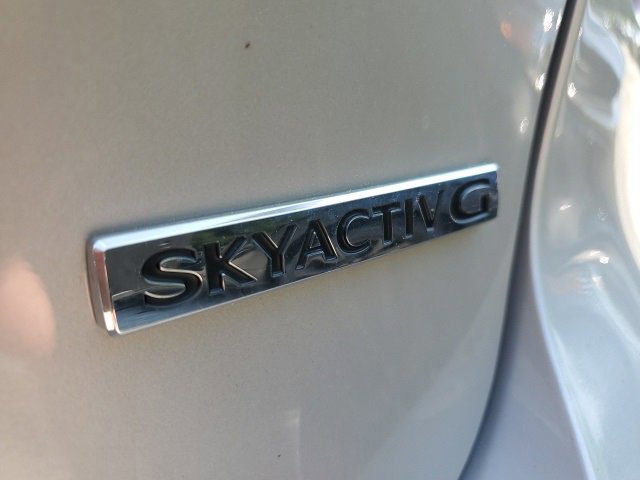 2025 Mazda Mazda3 Hatchback 2.5 s Preferred photo 4