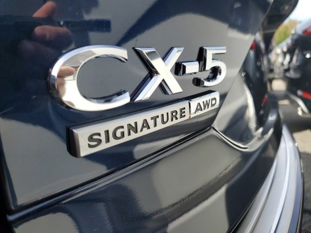 2025 Mazda CX-5 2.5 Turbo Signature photo 4