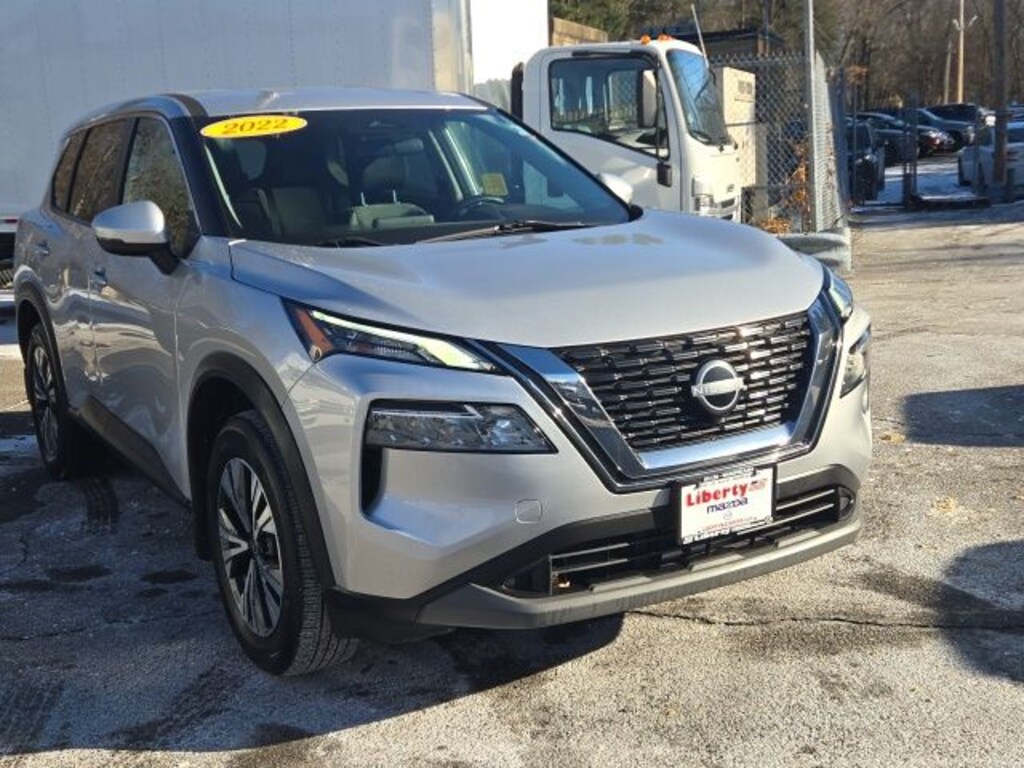 Used 2022 Nissan Rogue SV SUV
