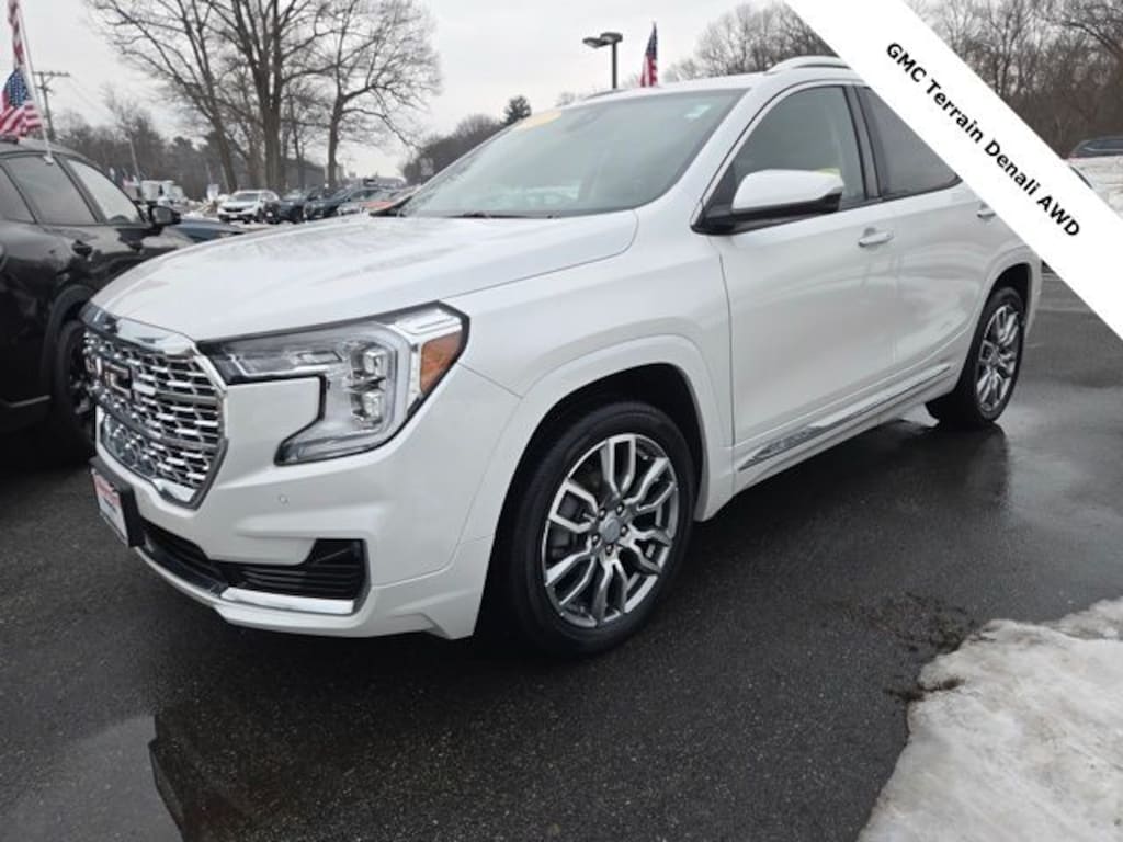 Used 2022 GMC Terrain Denali SUV