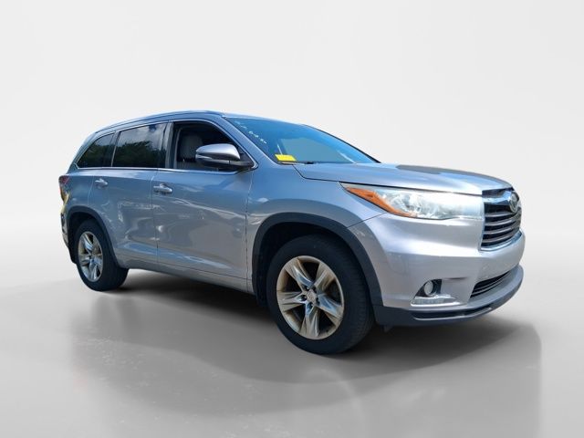 Used 2014 Toyota Highlander Limited Platinum with VIN 5TDDKRFH9ES019566 for sale in Wakefield, MA