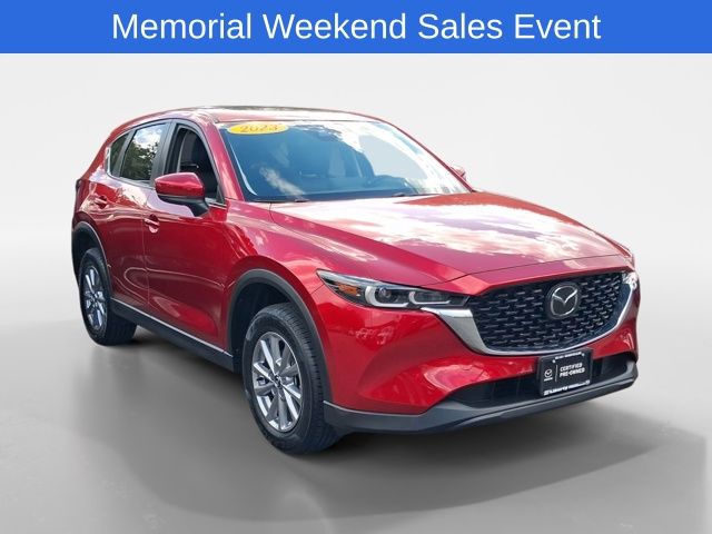 2023 Mazda CX-5 S Preferred package Auto AWD's photo
