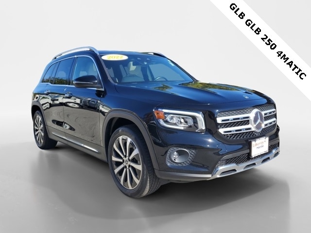 2022 Mercedes-Benz GLB Base