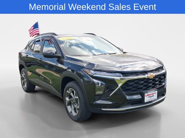 2025 Chevrolet Trax LT's photo