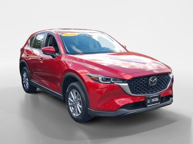2023 Mazda CX-5 S Preferred package Auto AWD's photo