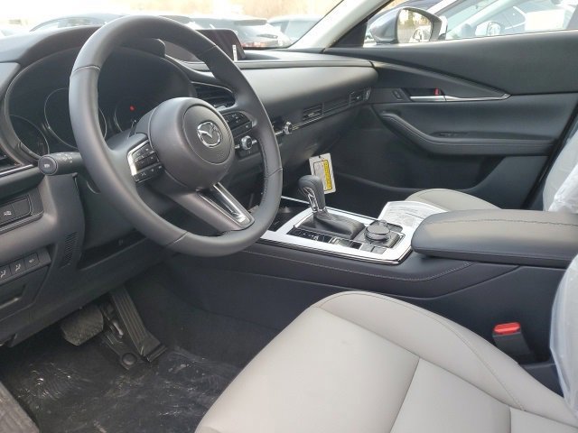 2025 Mazda CX-30 2.5 S Preferred photo 4