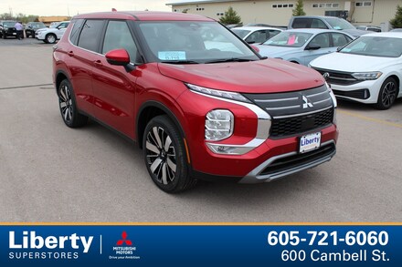 2025 Mitsubishi Outlander SE SUV