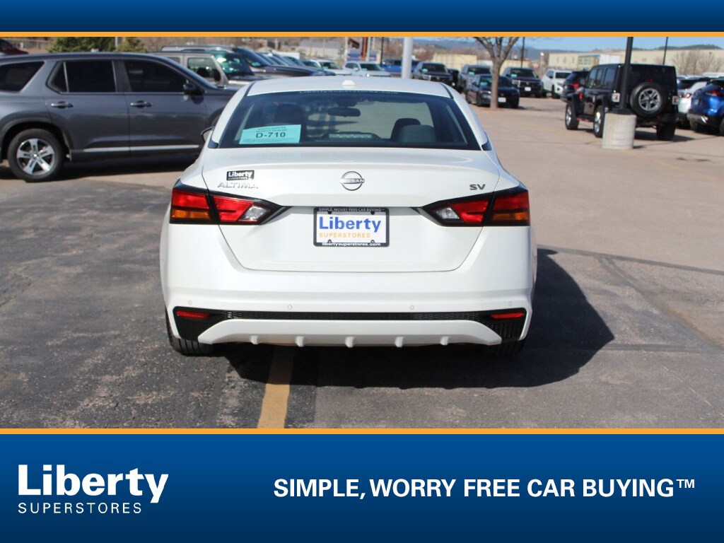 Used 2023 Nissan Altima 2.5 SV