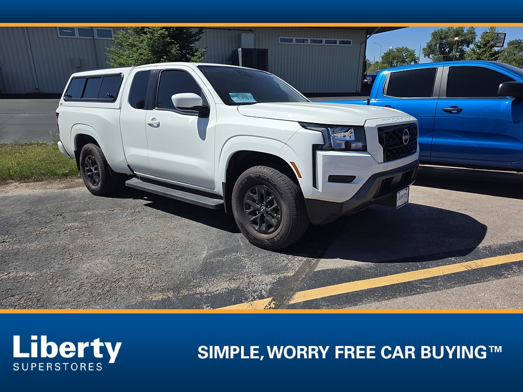 Used 2024 Nissan Frontier SV