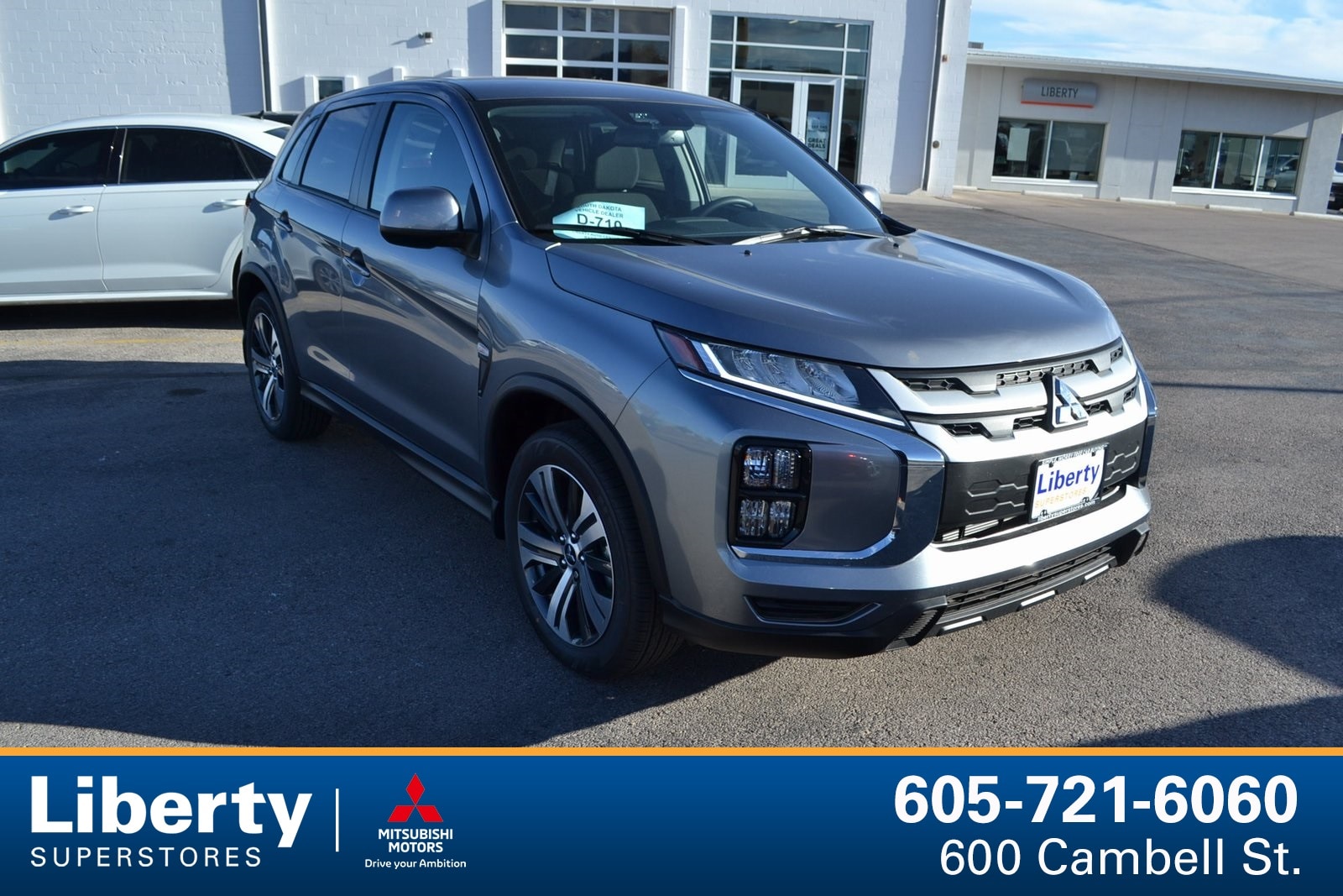 2025 Mitsubishi Outlander Sport ES's photo