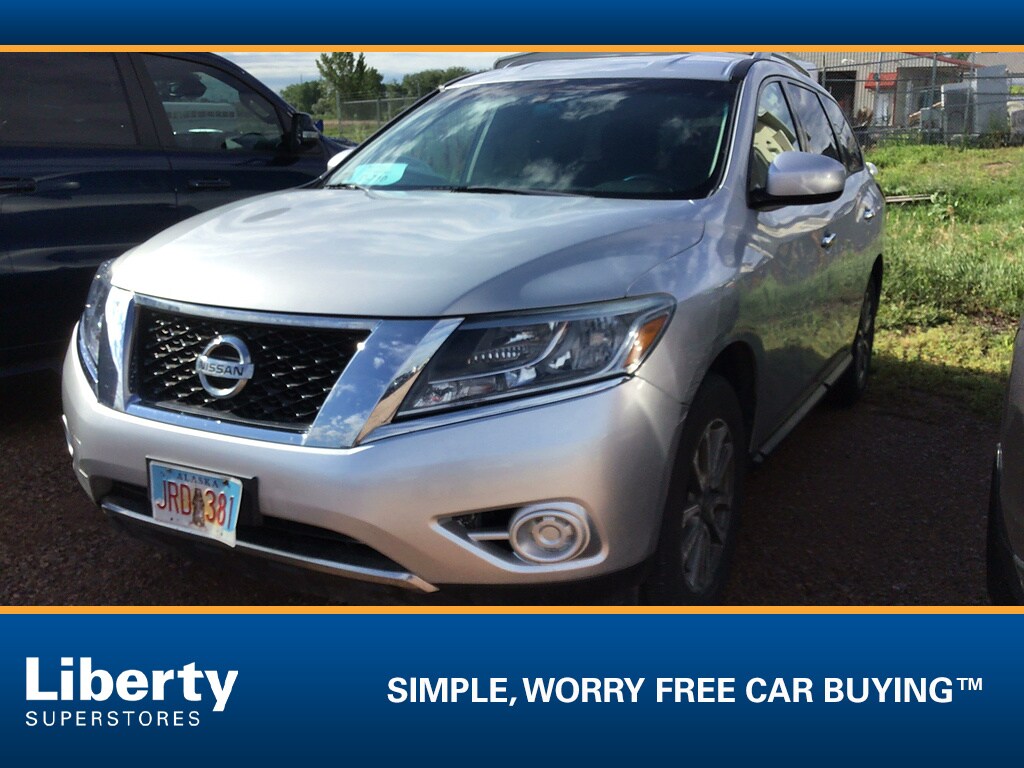 Used 2016 Nissan Pathfinder SL