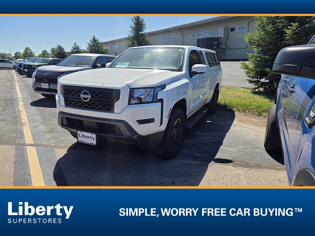 Used 2024 Nissan Frontier SV