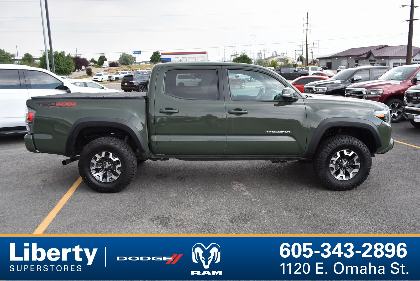 Used 2022 Toyota Tacoma TRD Off Road with VIN 3TMCZ5ANXNM523802 for sale in Rapid City, SD