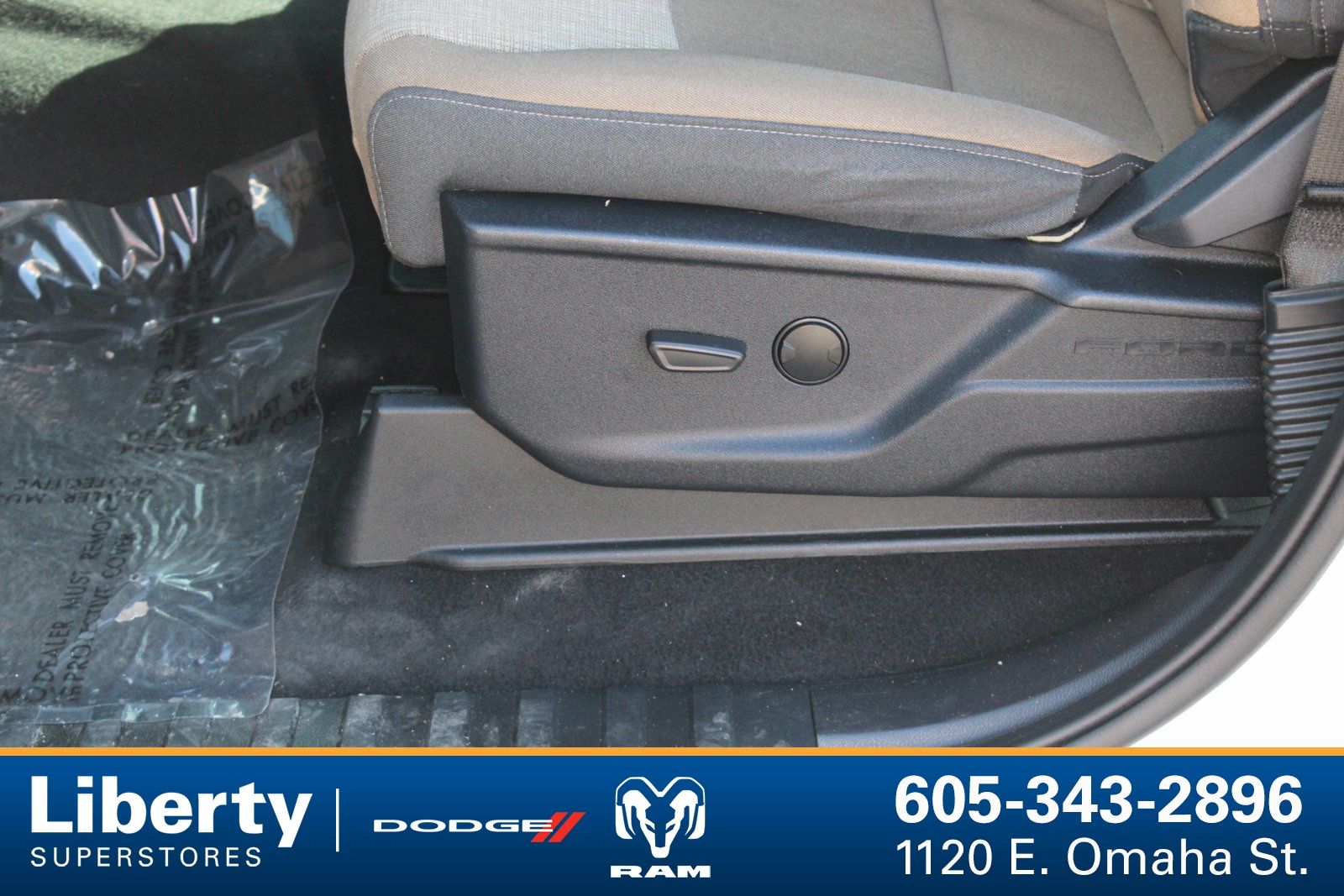 2023 Ford F-150 XLT - Photo 22