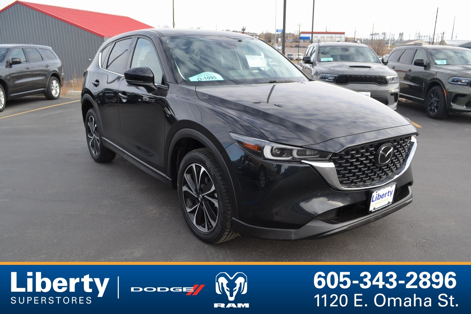 2023 Mazda CX-5 S Premium package's photo