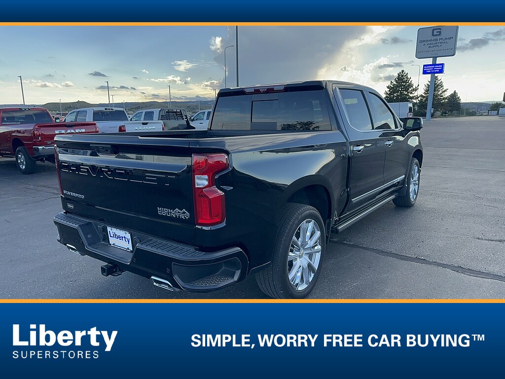 Used 2025 Chevrolet Silverado 1500 High Country Truck Crew Cab
