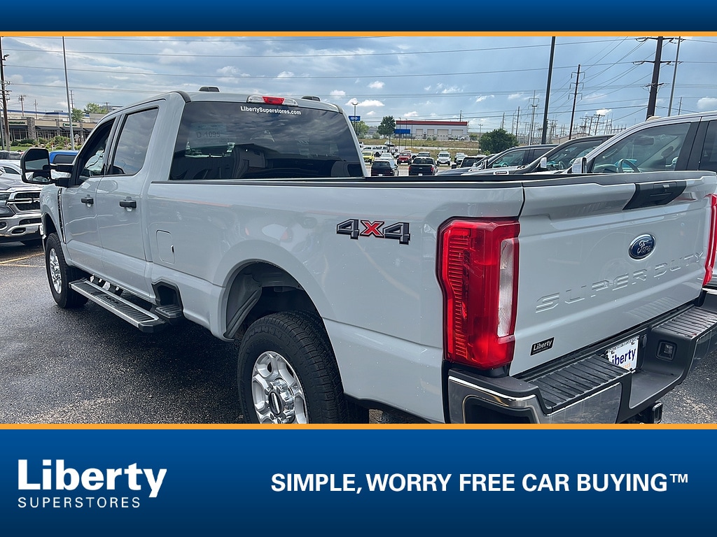 Used 2025 Ford F-250 Truck Crew Cab