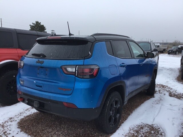 2023 Jeep Compass Trailhawk photo 2