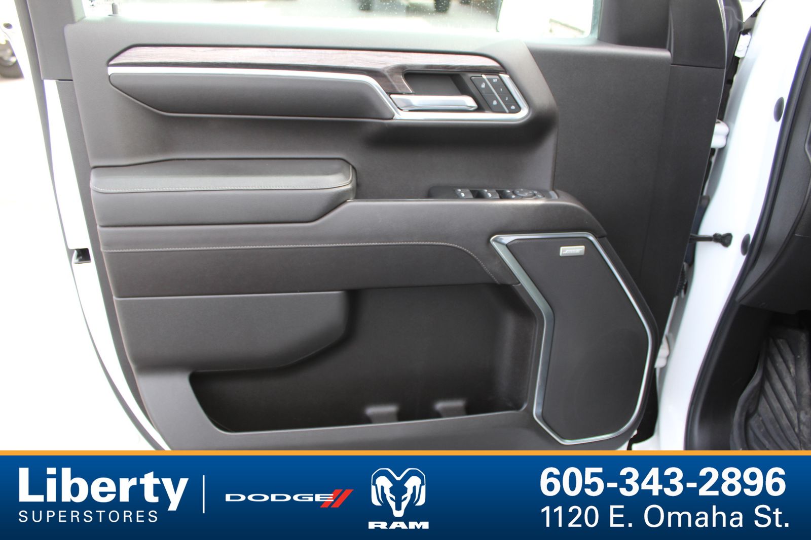 2023 Chevrolet Silverado 1500 LTZ - Photo 21